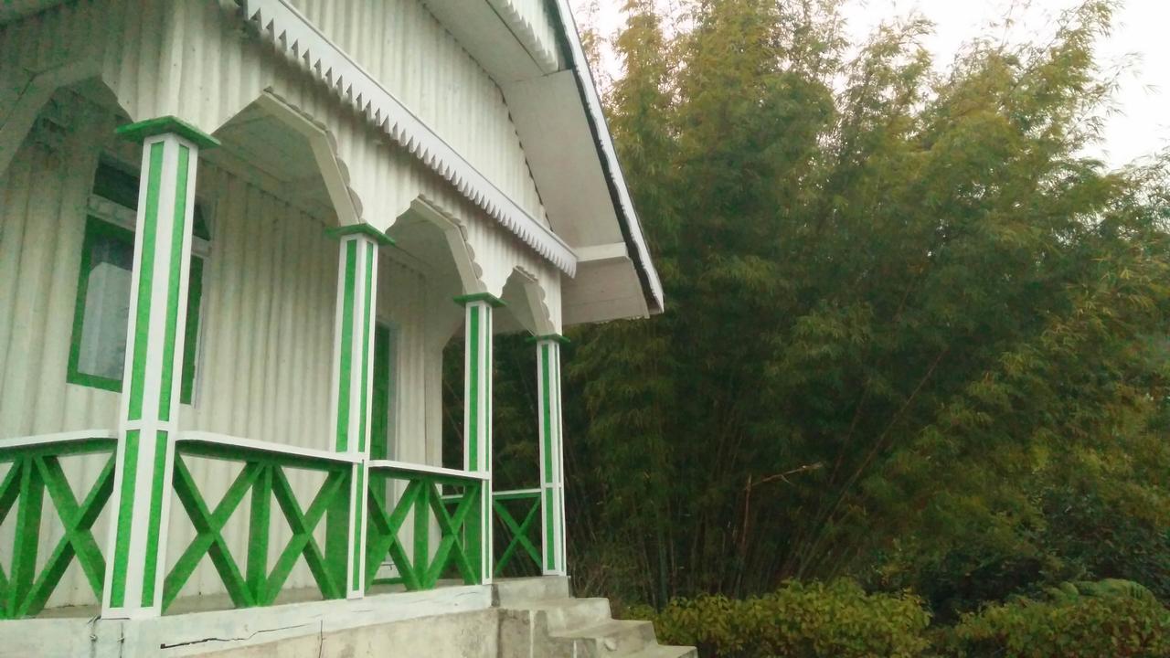 فندق Neora Valley Retreat Rishop المظهر الخارجي الصورة